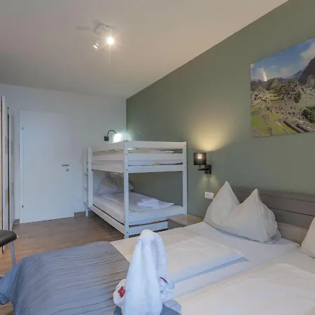 Emma Top 1 Apartment *